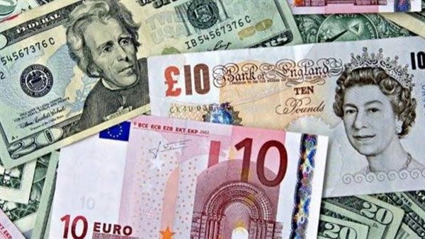 انخفضت أسعار العملات الأجنبية في البنوك في وقت متأخر من يوم الأحد انخفضت أسعار العملات الأجنبية في البنوك في وقت متأخر من يوم الأحد