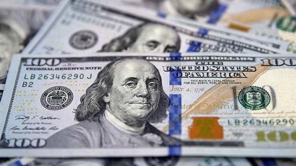 الدولار الأمريكي يرتفع ويتجه لتحقيق مكاسب أسبوعية رسمياً في البنوك.. تعرف على سعر الدولار اليوم 18/03/2024
