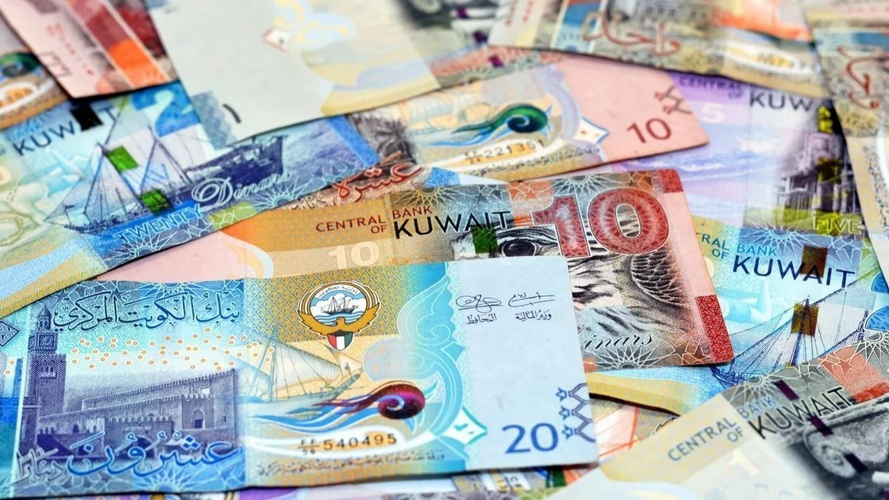 لو علمت كم وصل اليوم لقررت السفر.. سعر الدينار الكويتي اليوم الخميس 11 أبريل لو علمت كم وصل اليوم لقررت السفر.. سعر الدينار الكويتي اليوم الخميس 11 أبريل